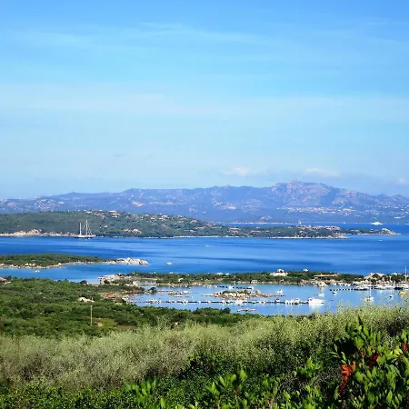 One Bedroom House At 50 M Away From The With Sea View Shared Pool And Furnished Garden Golfo Aranci